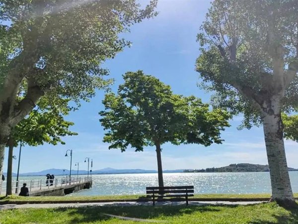 casa indipendente in vendita a Magione in zona San Feliciano