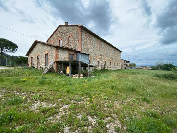 casale in vendita a Magione