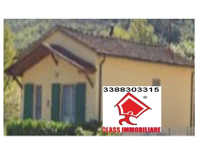 casa indipendente in vendita a Magione