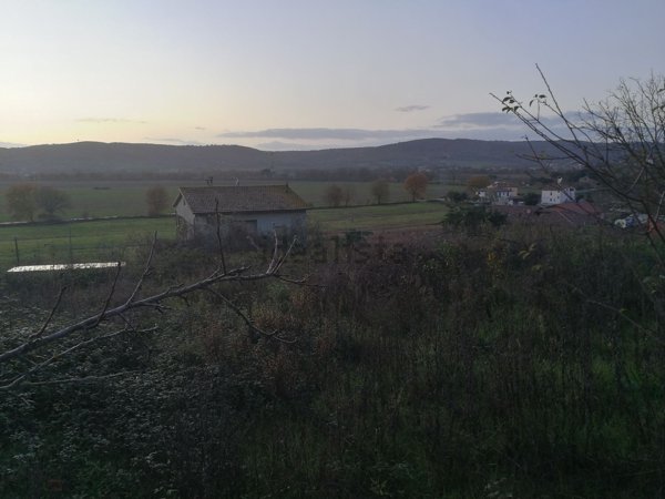 terreno edificabile in vendita a Magione in zona Montesperello