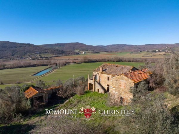 casa indipendente in vendita a Magione