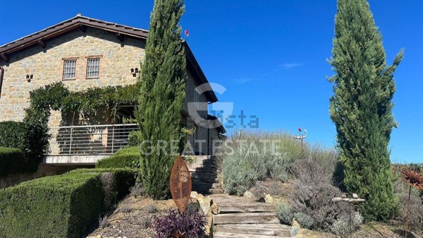 casale in vendita a Magione