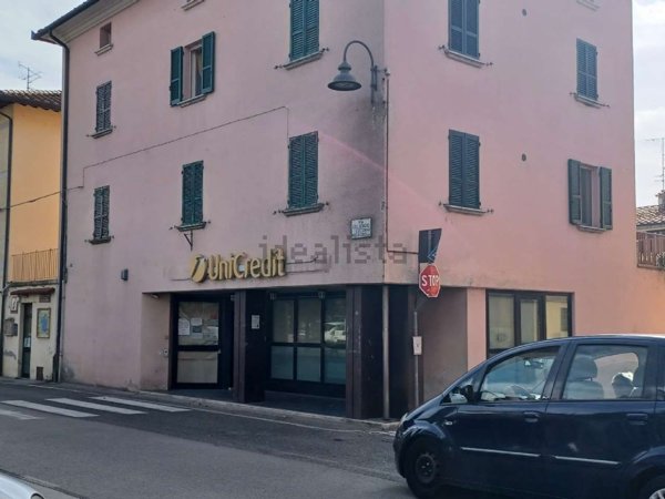ufficio in vendita a Magione in zona San Feliciano