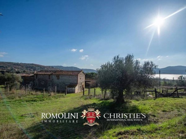 casa indipendente in vendita a Magione in zona San Feliciano