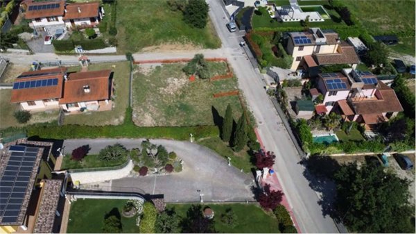terreno in vendita a Magione in zona Villa