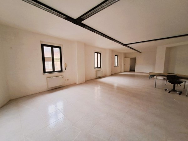 casa semindipendente in vendita a Magione