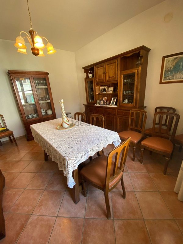 casa indipendente in vendita a Magione