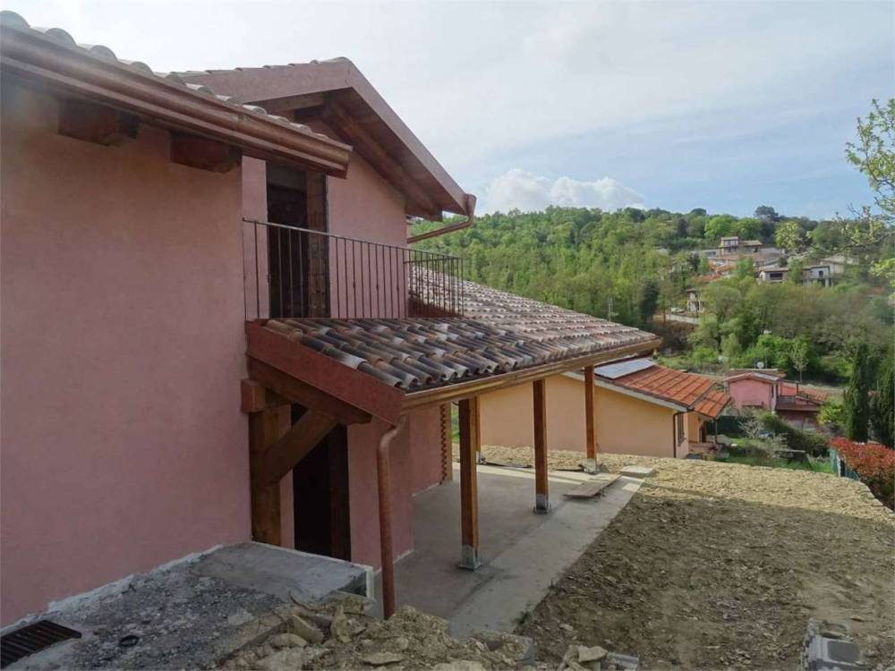 casa indipendente in vendita a Magione in zona Villa