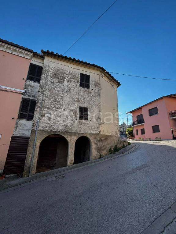 casa indipendente in vendita a Magione in zona Agello