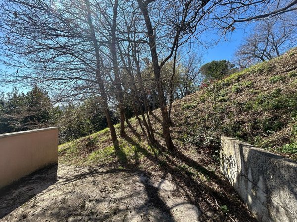 casa indipendente in vendita a Magione in zona Villa