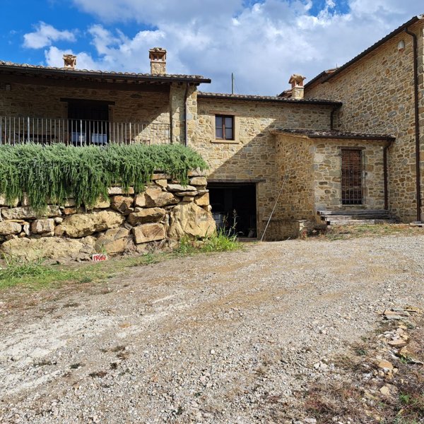 casale in vendita a Magione in zona San Savino