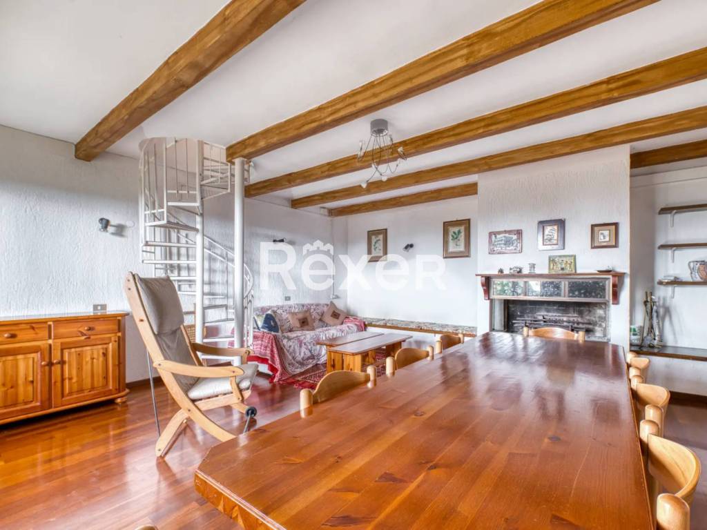 casa indipendente in vendita a Magione in zona Villa