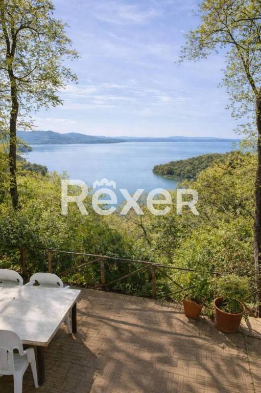 casa indipendente in vendita a Magione in zona San Feliciano