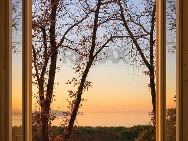 casa indipendente in vendita a Magione in zona Villa