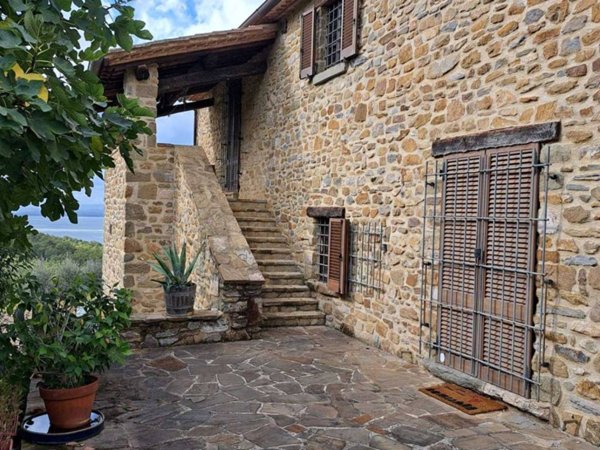 casa indipendente in vendita a Magione in zona San Savino