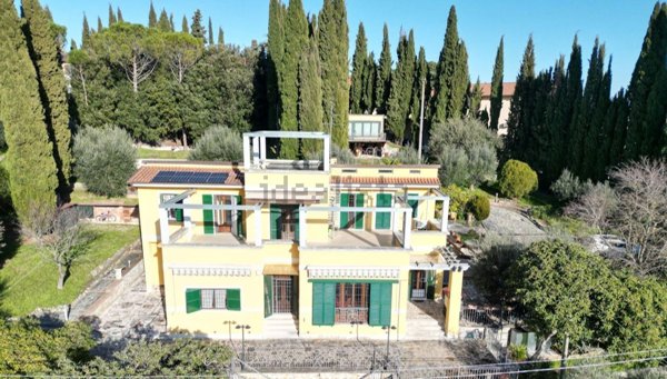 casa indipendente in vendita a Magione in zona Villa