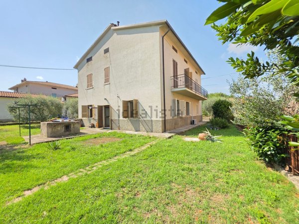 casa indipendente in vendita a Magione in zona Sant’Arcangelo