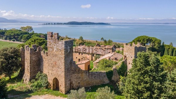 villa in vendita a Magione