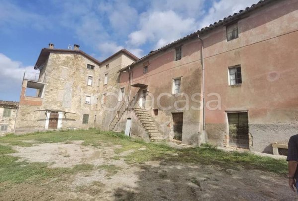 casa indipendente in vendita a Magione in zona Agello