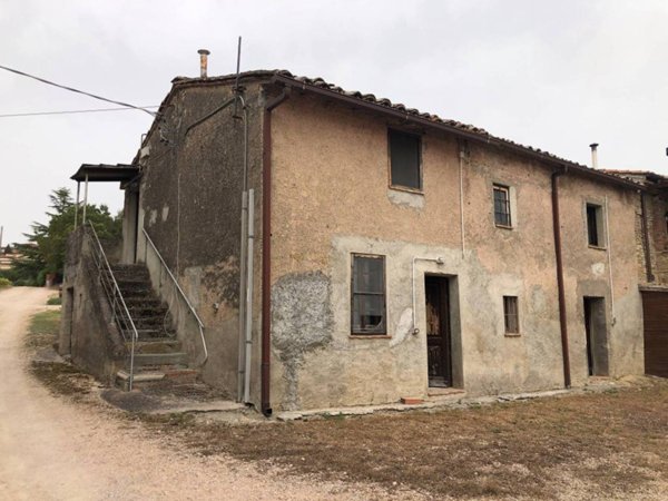 casa indipendente in vendita a Magione in zona Villa