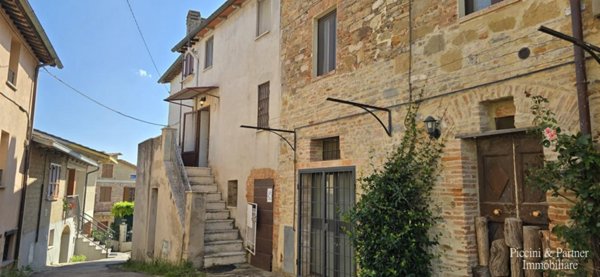 casa indipendente in vendita a Magione in zona Agello
