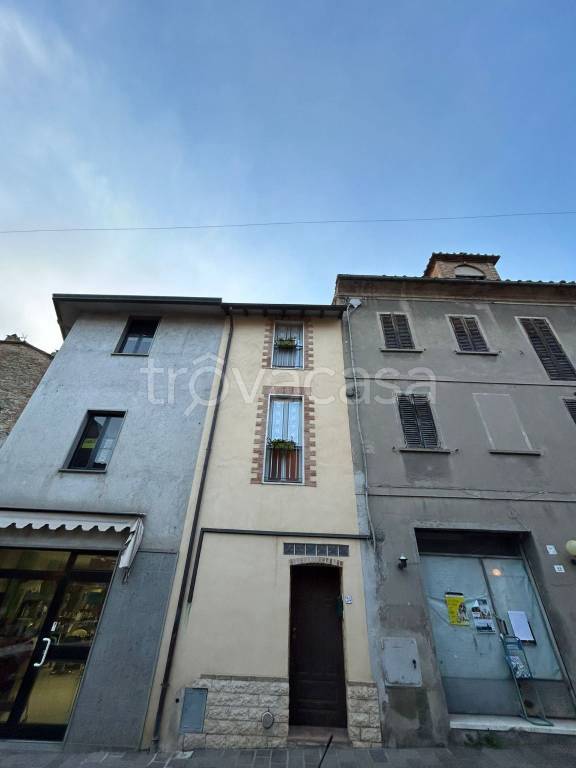 casa indipendente in vendita a Magione