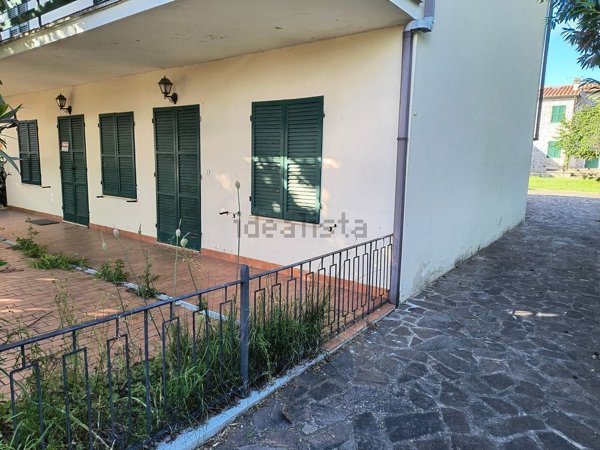 casa indipendente in vendita a Magione in zona San Feliciano