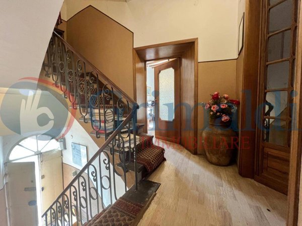 intera palazzina in vendita a Magione