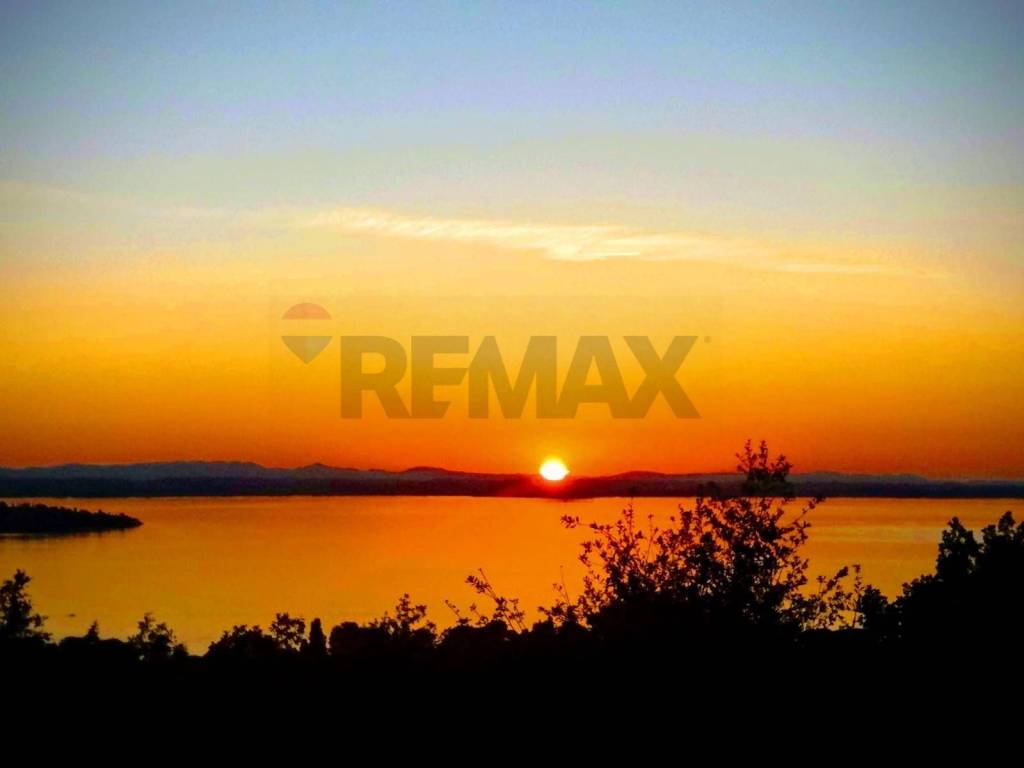 casa indipendente in vendita a Magione in zona San Feliciano