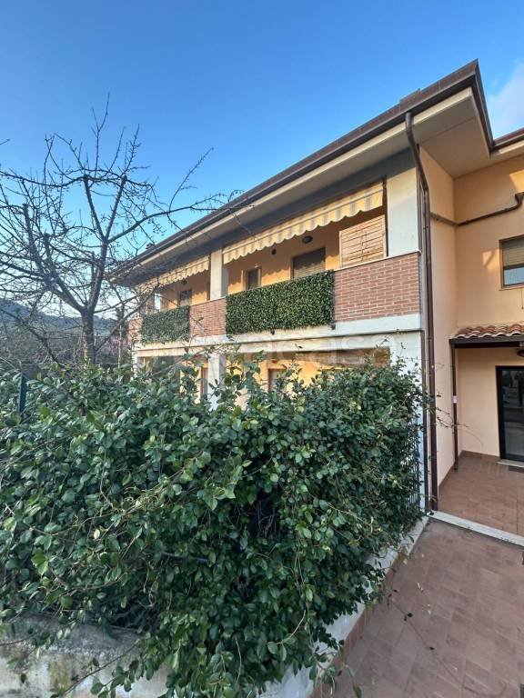 appartamento in vendita a Magione in zona San Feliciano