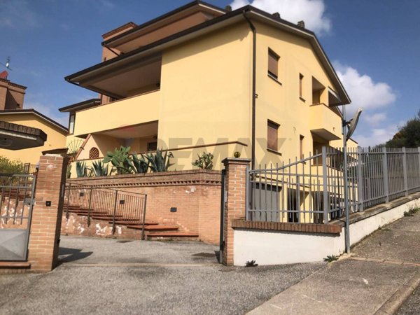 appartamento in vendita a Magione in zona Villa