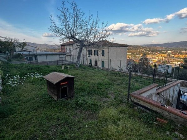 casa indipendente in vendita a Magione in zona Villa