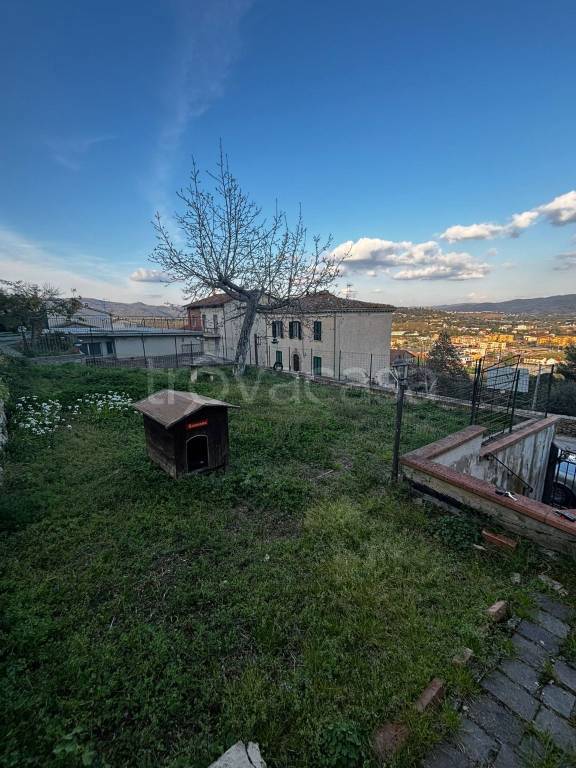 casa indipendente in vendita a Magione in zona Villa