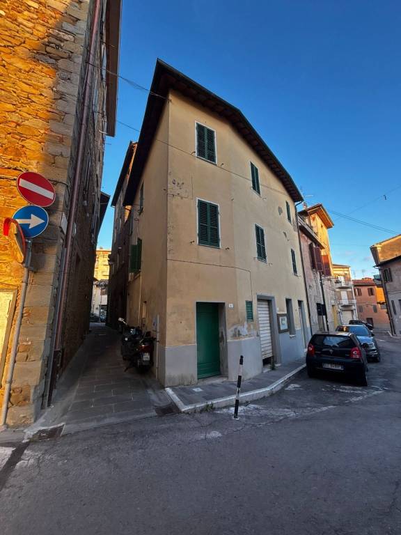 casa indipendente in vendita a Magione