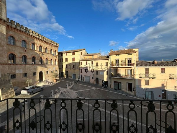 casa indipendente in vendita a Magione