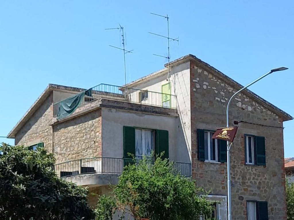 casa indipendente in vendita a Magione