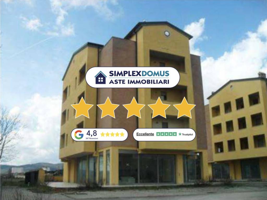 negozio in vendita a Magione
