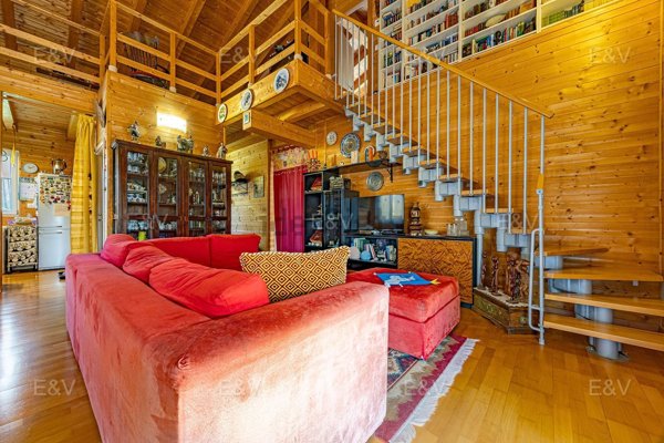 casa indipendente in vendita a Magione in zona Villa