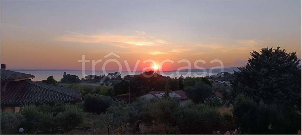 casa indipendente in vendita a Magione in zona San Feliciano