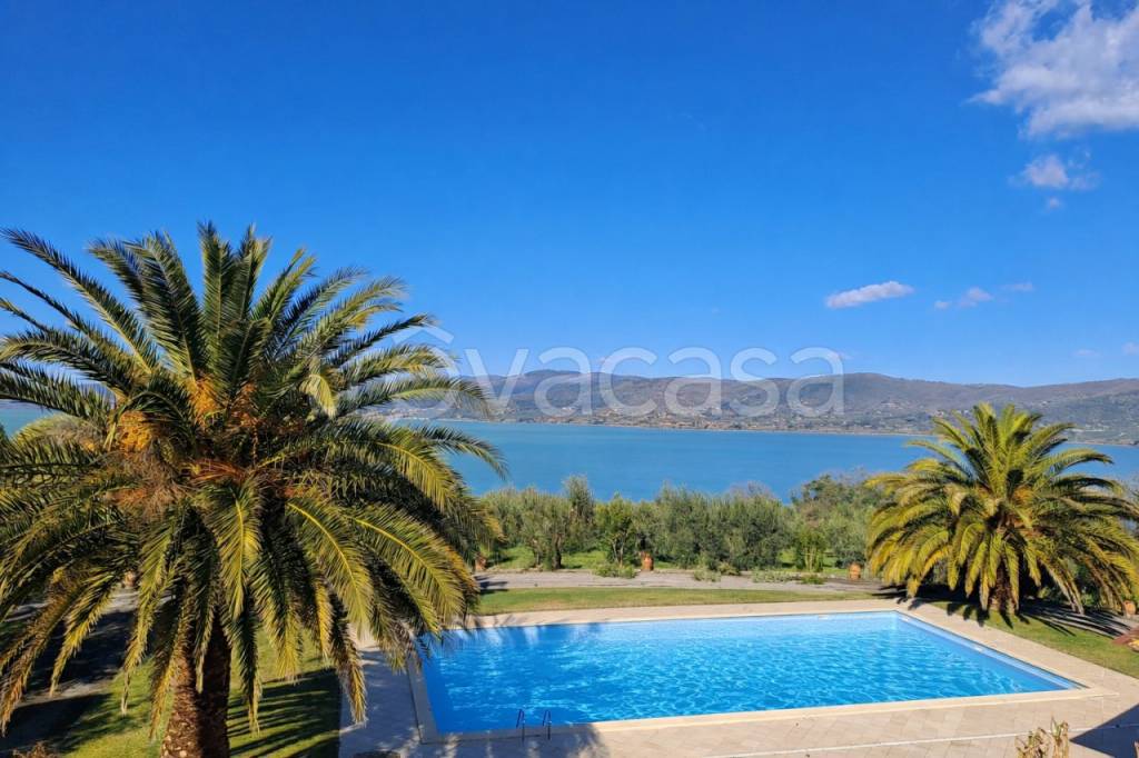 casa indipendente in vendita a Magione in zona San Feliciano