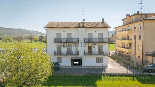 casa indipendente in vendita a Magione