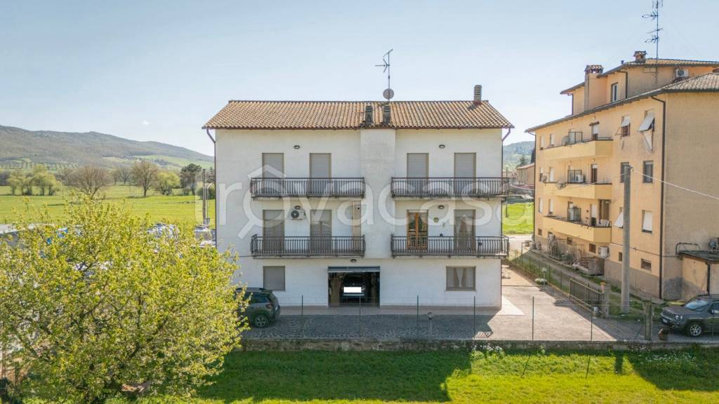 casa indipendente in vendita a Magione