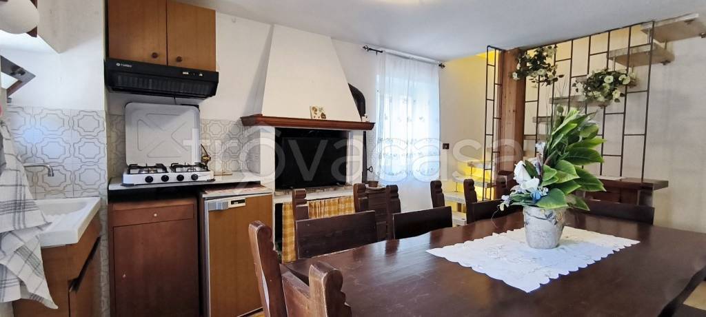 casa indipendente in vendita a Magione in zona Sant’Arcangelo