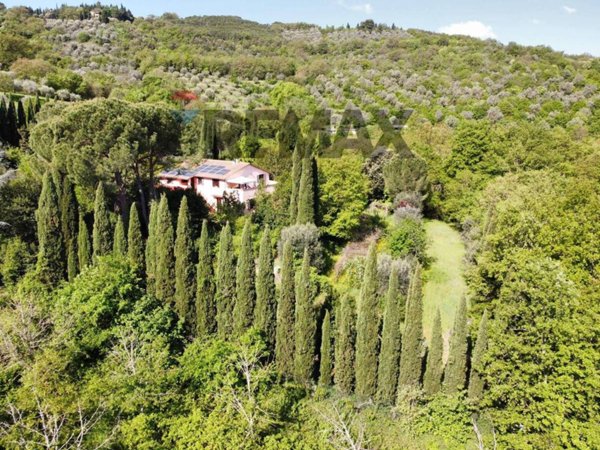 casa indipendente in vendita a Magione in zona Agello