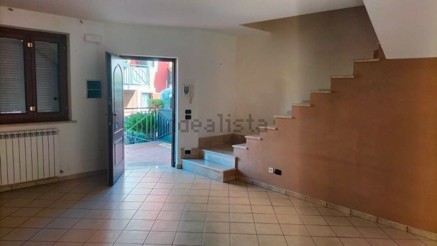 casa indipendente in vendita a Magione