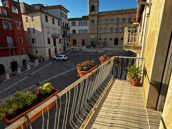 casa indipendente in vendita a Magione