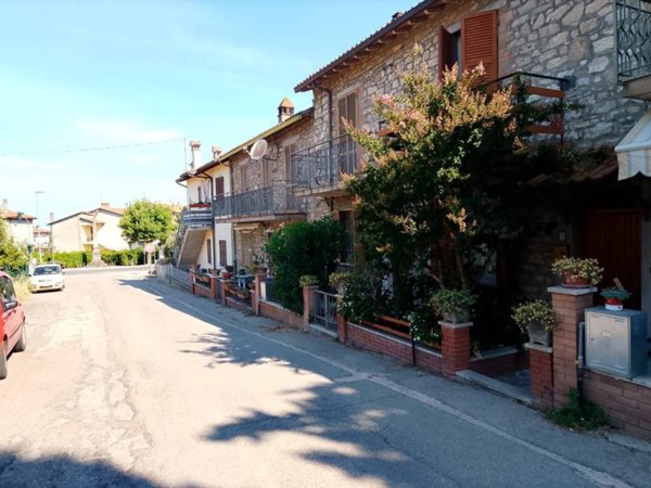 casa indipendente in vendita a Magione in zona Sant’Arcangelo