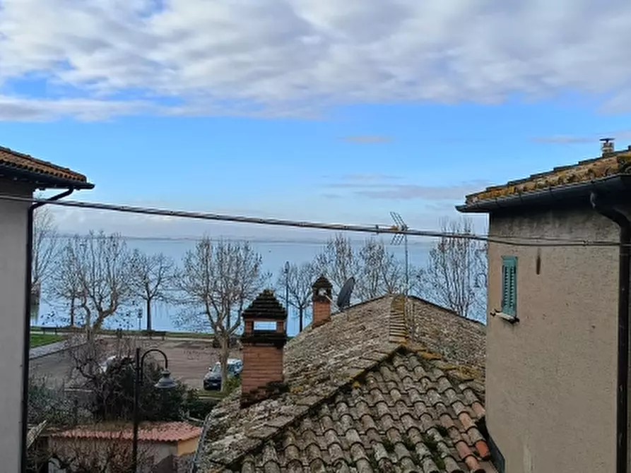 casa indipendente in vendita a Magione
