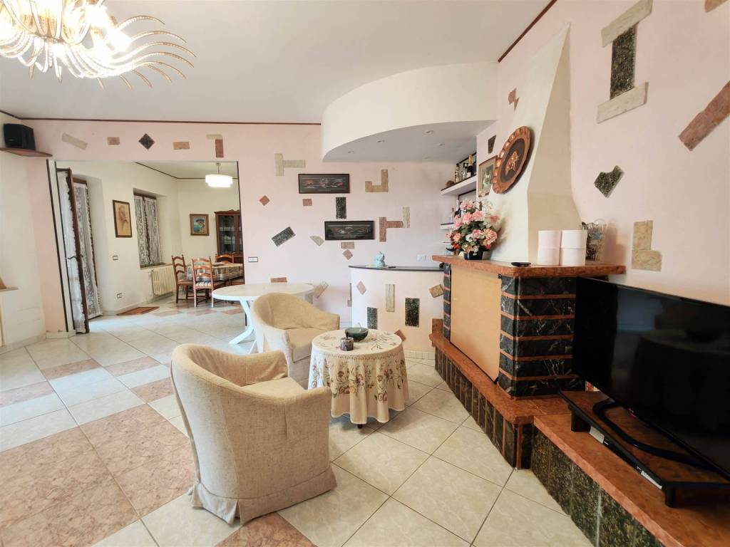 casa indipendente in vendita a Magione in zona San Feliciano