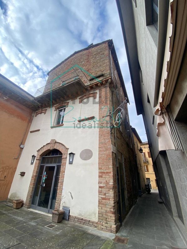 casa indipendente in vendita a Magione